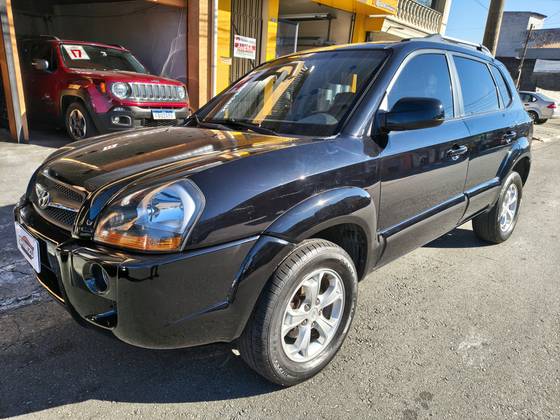 HYUNDAI TUCSON 2.0 MPFI GLS 16V 143CV 2WD FLEX 4P AUTOMÁTICO HYUNDAI TUCSON 2.0 MPFI GLS 16V 143CV 2WD FLEX 4P AUTOMÁTICO